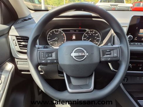 Used 2026 Nissan Rogue S AWD/4WD image 12