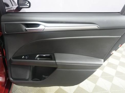 Used 2016 Ford Fusion Titanium FWD image 35