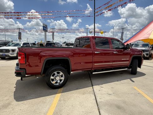 Used 2019 GMC Sierra 3500 Denali w/ Duramax Plus Package AWD/4WD image 7