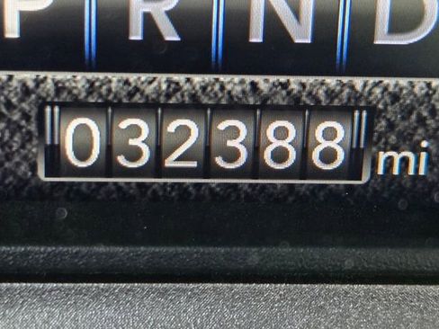 Certified 2019 RAM 3500 Limited image 27