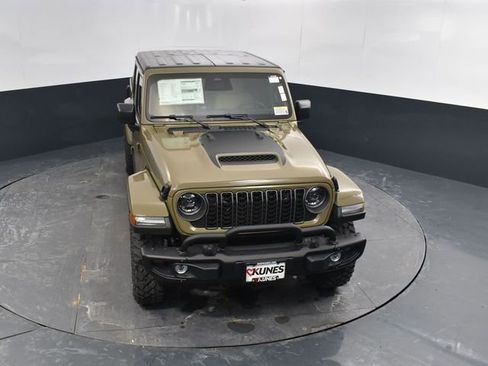 New 2026 Jeep Gladiator Willys AWD/4WD image 35