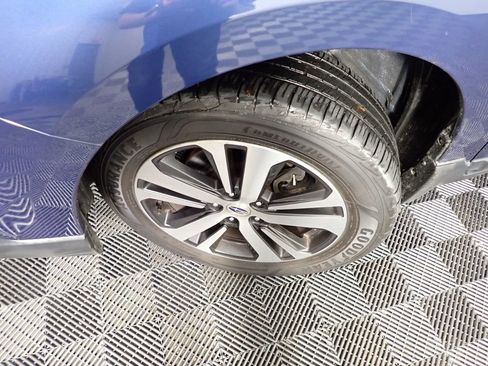 Used 2019 Subaru Outback 2.5i Limited w/ Popular Package #2 image 37