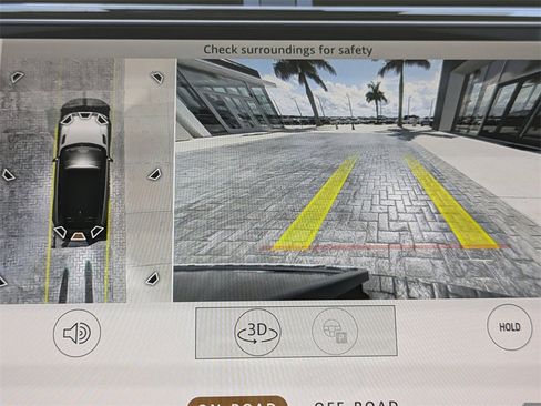 New 2026 Land Rover Range Rover Velar Dynamic SE image 30