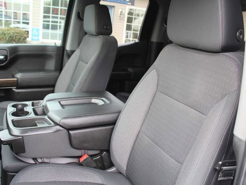 Used 2020 Chevrolet Silverado 1500 LT w/ All-Star Edition image 20