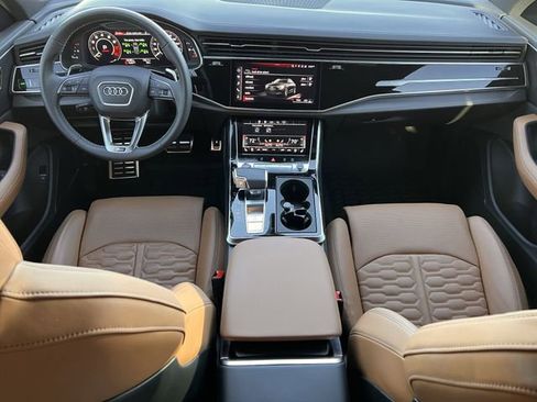 Used 2023 Audi RS Q8 image 9