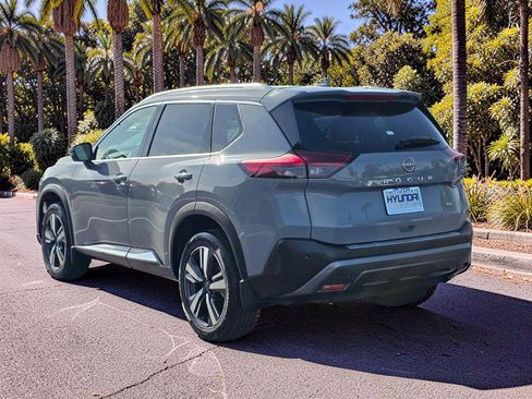 Used 2023 Nissan Rogue SL FWD image 7