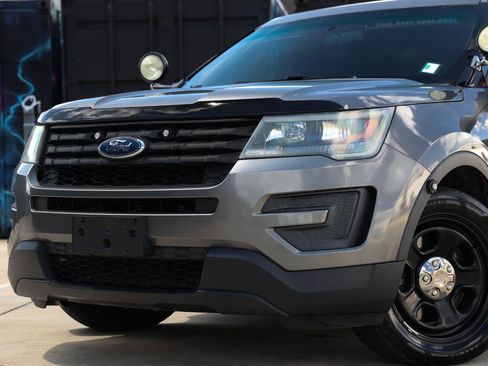 Used 2016 Ford Explorer 4WD Police Interceptor w/ Cargo Wiring Upfit Package image 34