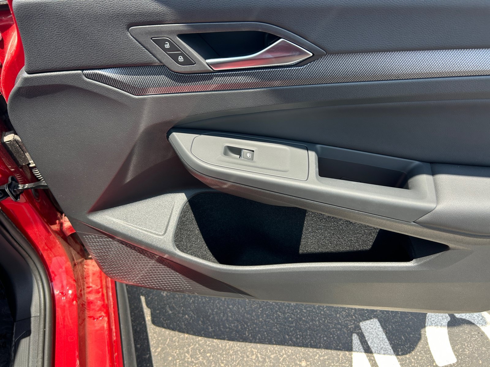 New 2026 Volkswagen GTI SE FWD image 16