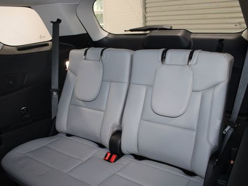 New 2026 Ford Explorer Active RWD image 26