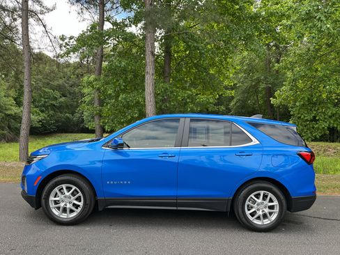 Used 2024 Chevrolet Equinox LT FWD image 5