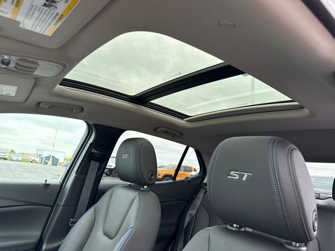 New 2026 Buick Encore GX Sport Touring w/ Comfort Package AWD/4WD image 28