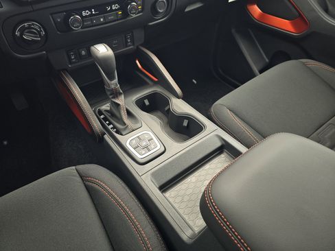 New 2026 Nissan Frontier PRO-4X AWD/4WD image 18