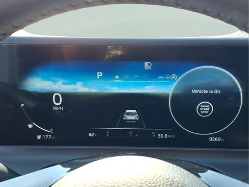 Used 2024 Kia Seltos S FWD image 12