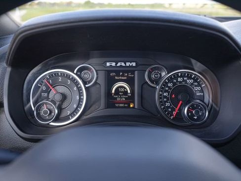 Used 2022 RAM 2500 Big Horn AWD/4WD image 35