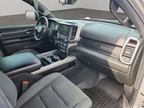 Used 2019 RAM 1500 Big Horn image 28