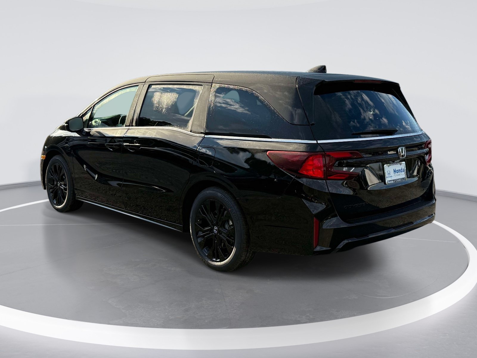 New 2027 Honda Odyssey Sport-L image 4