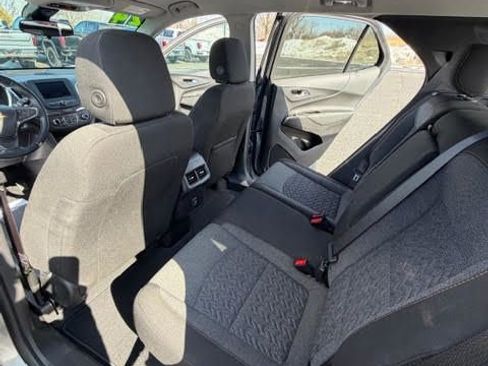 Used 2024 Chevrolet Equinox LT AWD/4WD image 16