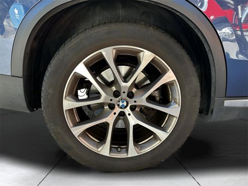 Used 2023 BMW X5 sDrive40i w/ Climate Comfort Package image 19