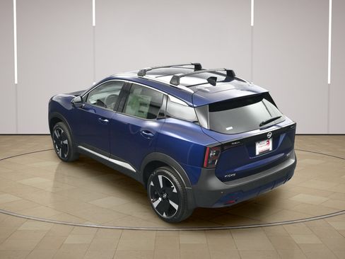 Certified 2026 Nissan Kicks SR FWD image 33