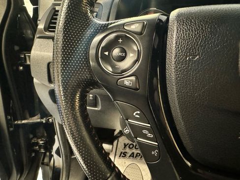 Used 2022 Honda Ridgeline Black Edition image 13