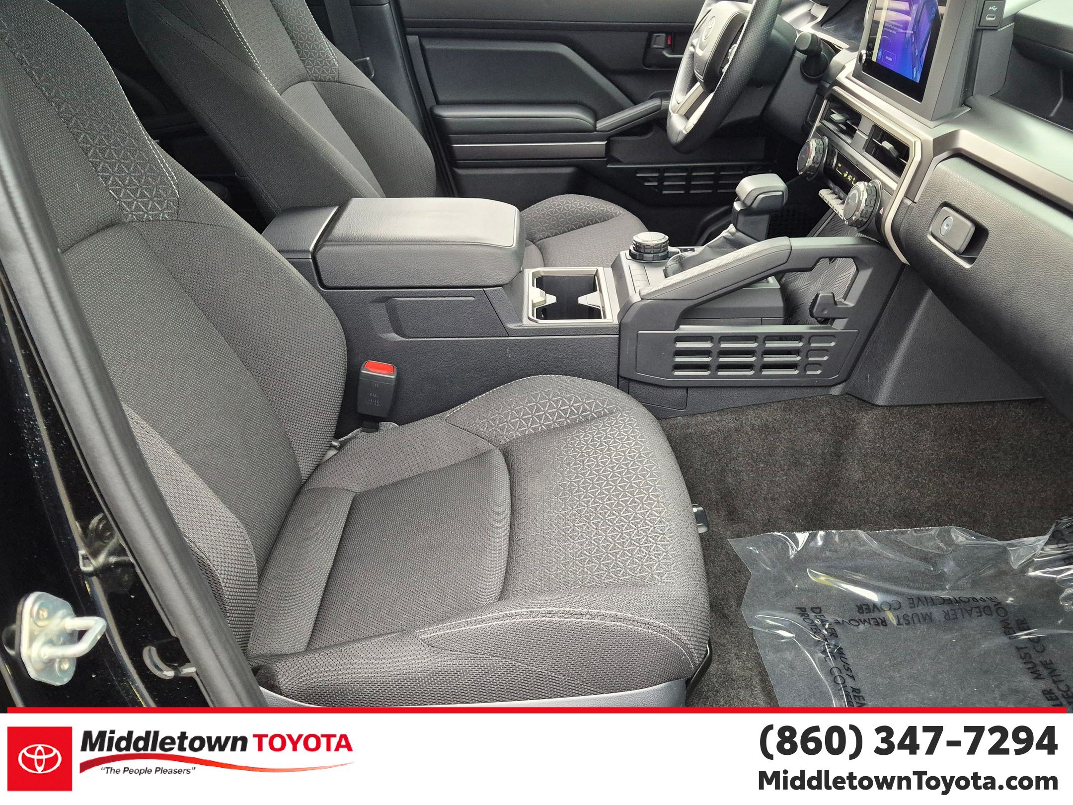 Certified 2025 Toyota 4Runner SR5 AWD/4WD image 32