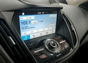Used 2019 Ford Escape Titanium FWD image 5