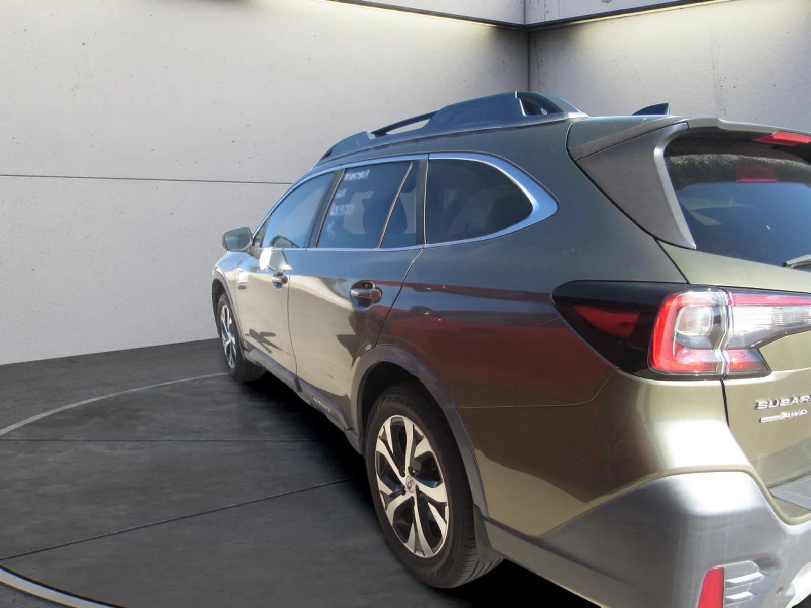 Used 2020 Subaru Outback Limited w/ Popular Package #2 AWD/4WD image 4