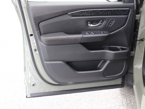 Used 2026 Honda Passport TrailSport Elite image 12