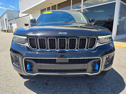 Used 2022 Jeep Grand Cherokee Overland AWD/4WD image 6