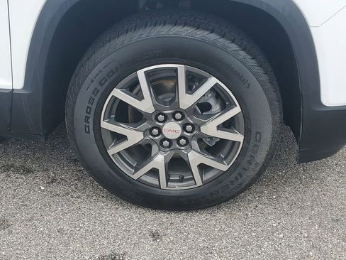 Used 2021 GMC Acadia SLE w/ Driver Convenience Package FWD image 7