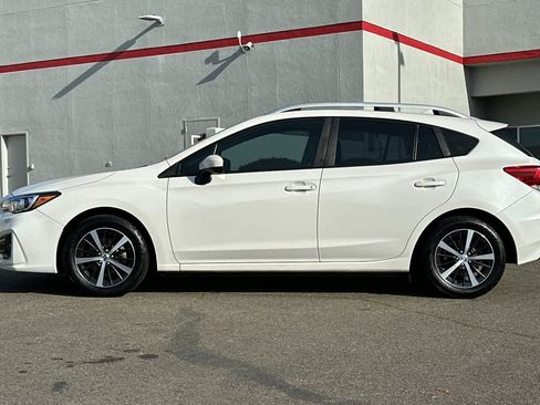 Used 2019 Subaru Impreza 2.0i Premium image 9