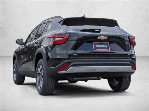 New 2026 Chevrolet Trax LT w/ Driver Confidence Package image 7
