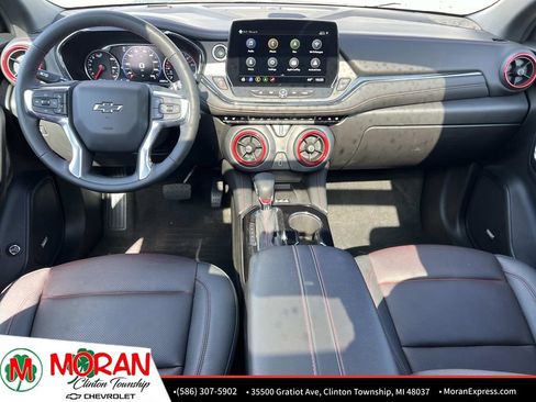 Certified 2024 Chevrolet Blazer RS w/ Driver Confidence II Package image 15