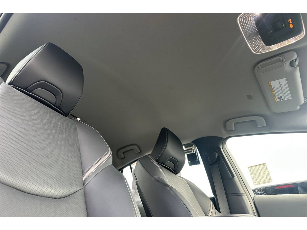 Certified 2023 Toyota Prius XLE AWD/4WD image 18