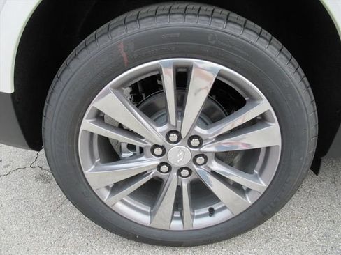 New 2026 Cadillac XT5 Premium Luxury w/ Driver Assist Package FWD image 7