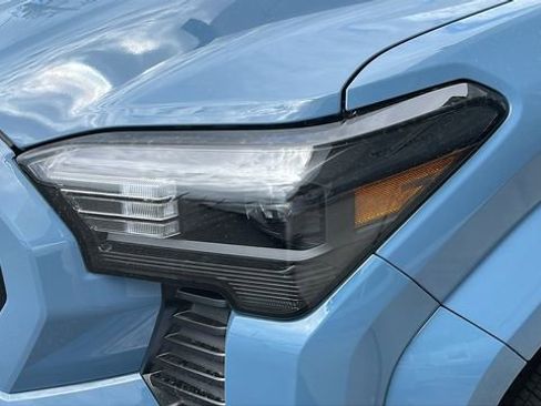 New 2026 Toyota Tacoma SR5 AWD/4WD image 3