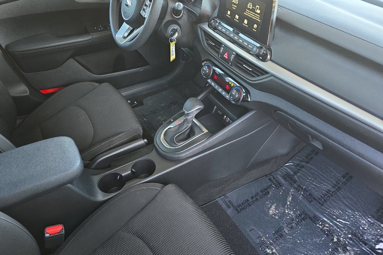 Used 2019 Kia Forte LXS FWD image 12