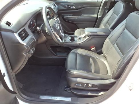 Used 2023 GMC Acadia SLT image 10