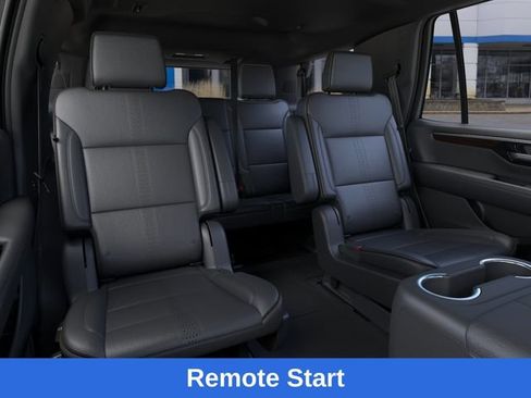 New 2026 Chevrolet Tahoe High Country AWD/4WD image 18