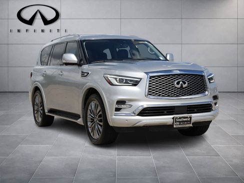 Used 2019 INFINITI QX80 Luxe w/ 22" Wheel Package RWD image 3