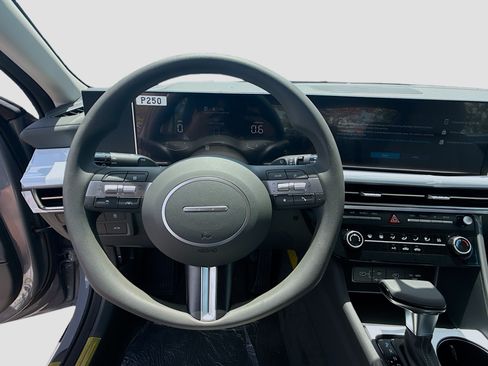 New 2026 Hyundai Sonata SE FWD image 8