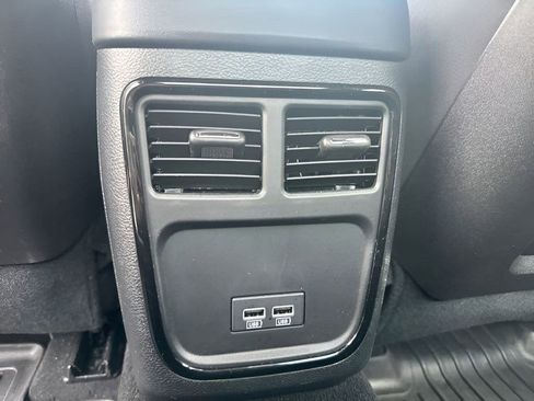 Used 2023 Dodge Charger R/T w/ Harman/Kardon Audio Group image 38