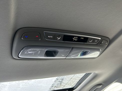 New 2025 Kia Telluride S image 17