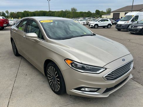 Used 2018 Ford Fusion Titanium AWD/4WD image 3