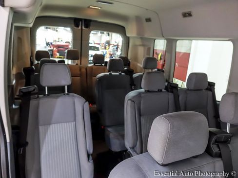 Used 2017 Ford Transit 350 XLT RWD image 18