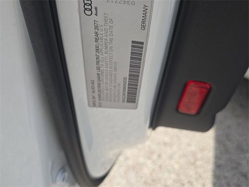 Used 2021 Audi A6 Premium Plus w/ Premium Plus Package image 37