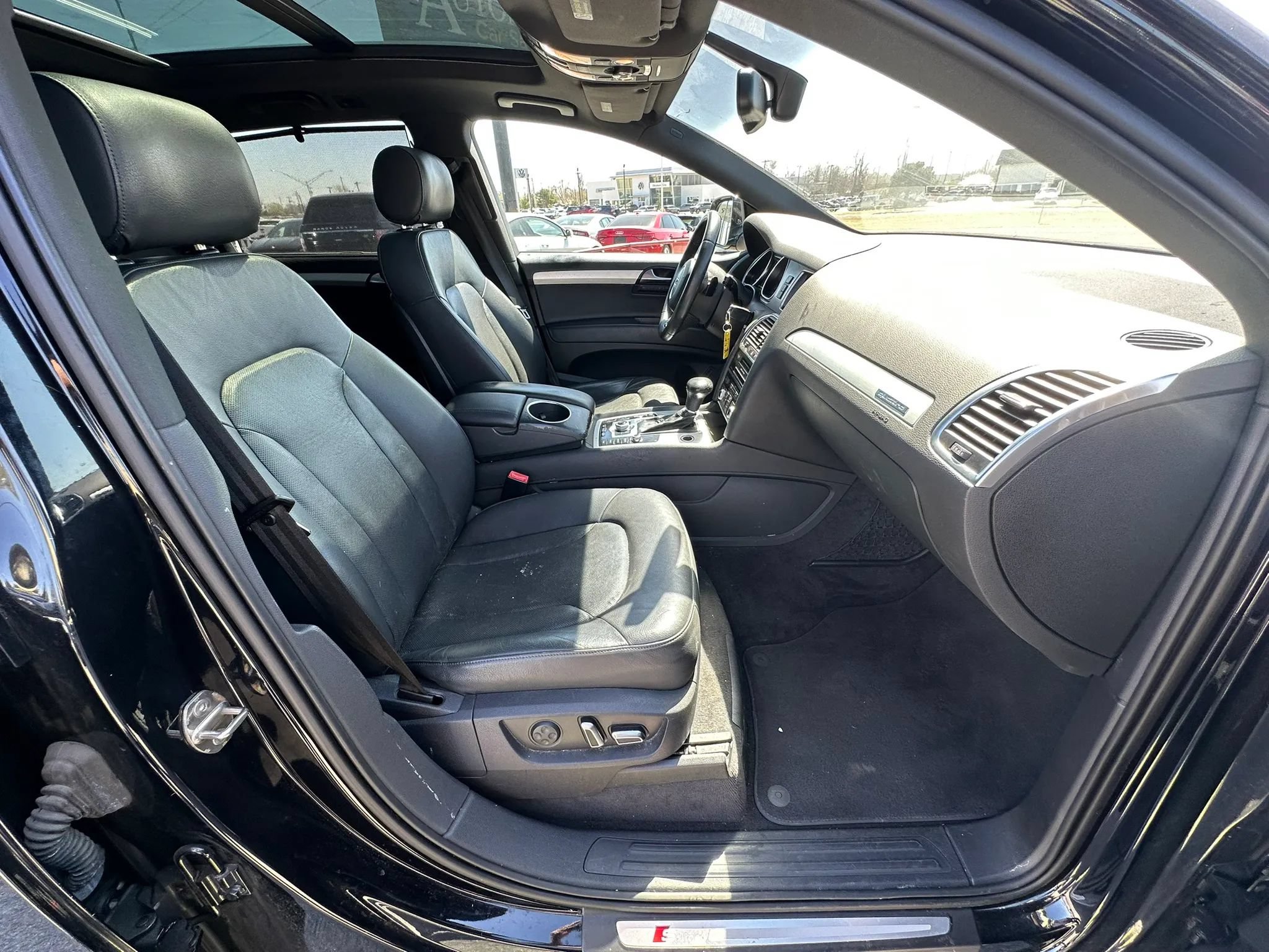Used 2012 Audi Q7 3.0T S line Prestige w/ S Line Pkg AWD/4WD image 13