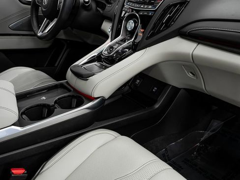 Certified 2025 Acura RDX SH-AWD w/ Advance Package image 20