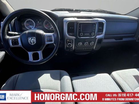 Used 2021 RAM 1500 Classic SLT AWD/4WD image 8