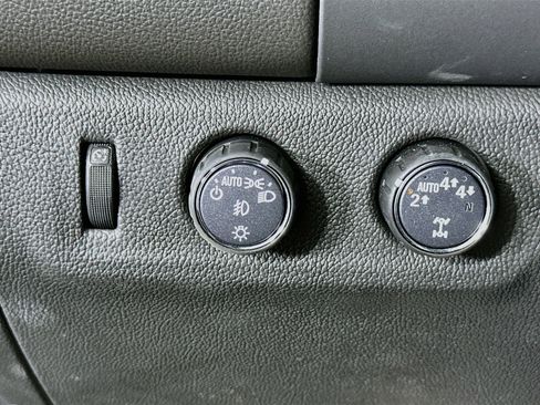 Used 2022 GMC Canyon Elevation w/ Trailering Package AWD/4WD image 17